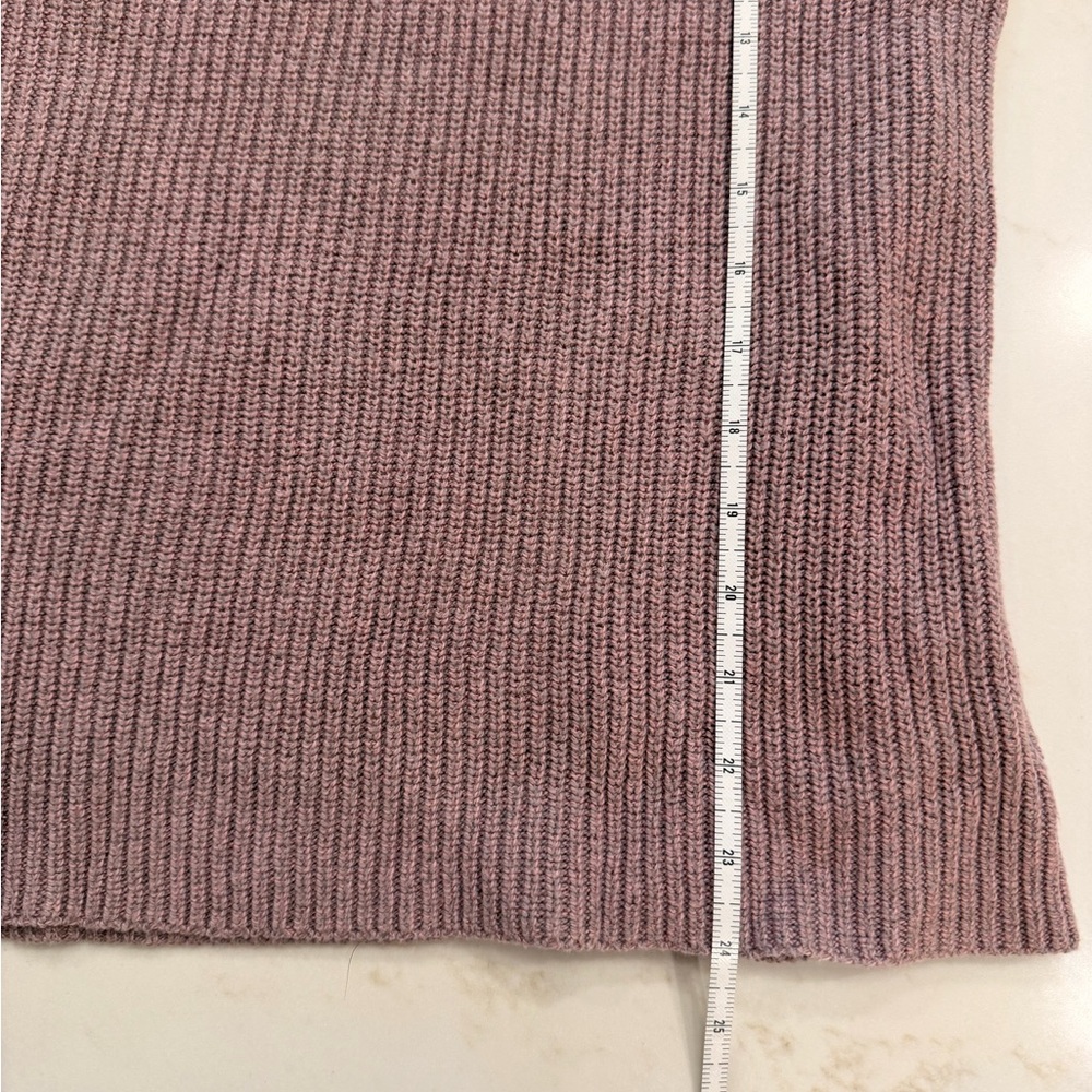 American Eagle Floral Embroidered Sleeve Sweater Mauve V Neck Boho Cottagecore - Picture 7 of 8